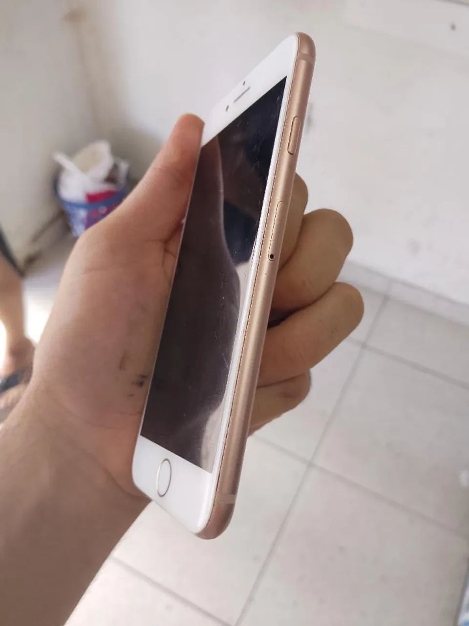 VENDE SE IPHONE 8  - Foto 4