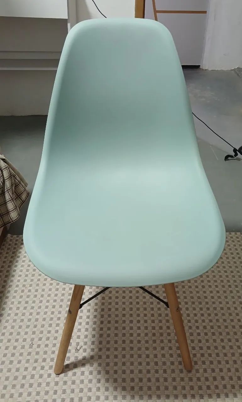 Cadeira Charles Eames Eiffel - Azul Surf