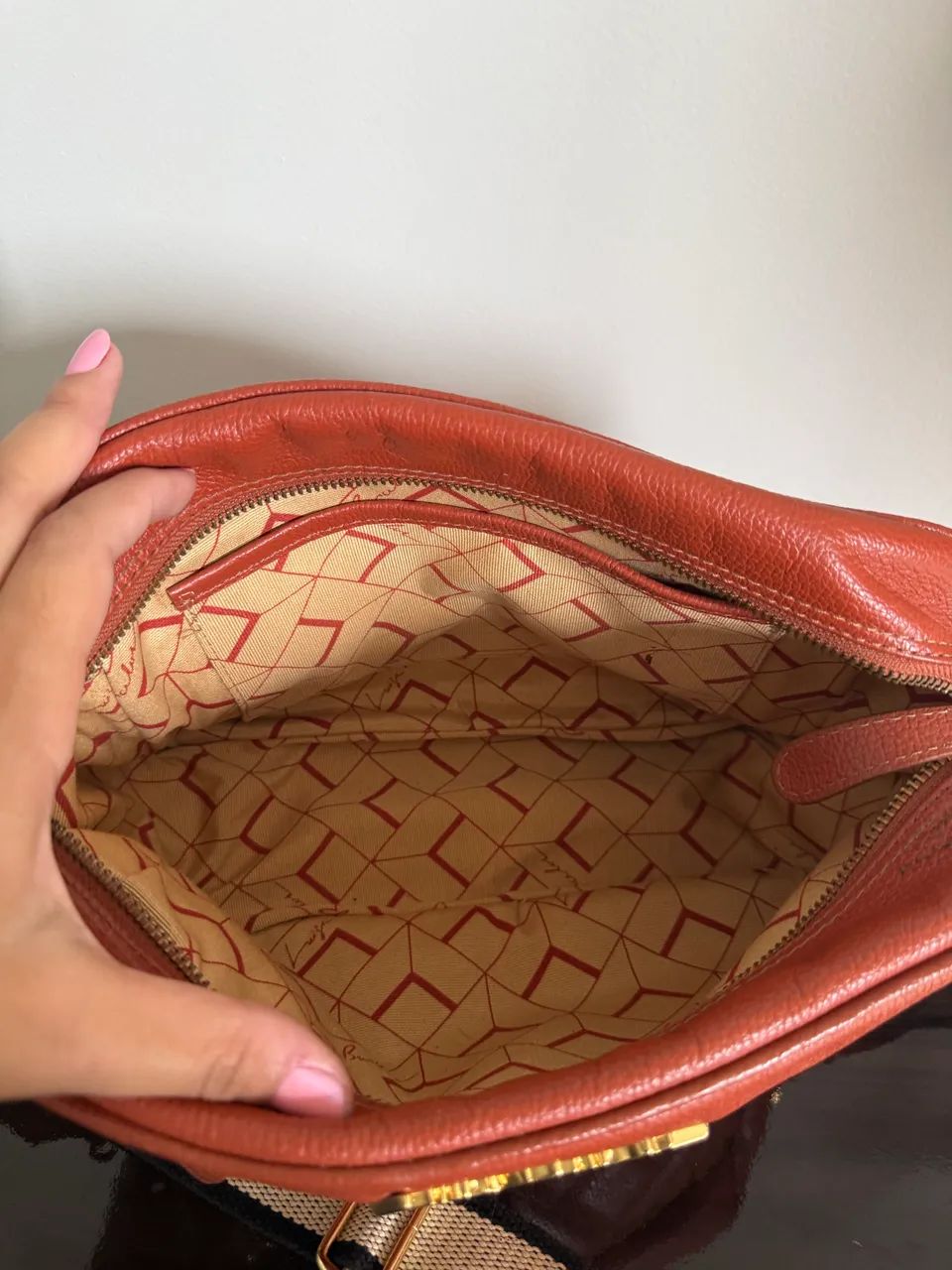 Bolsa Luiza Barcelos marrom - Foto 4