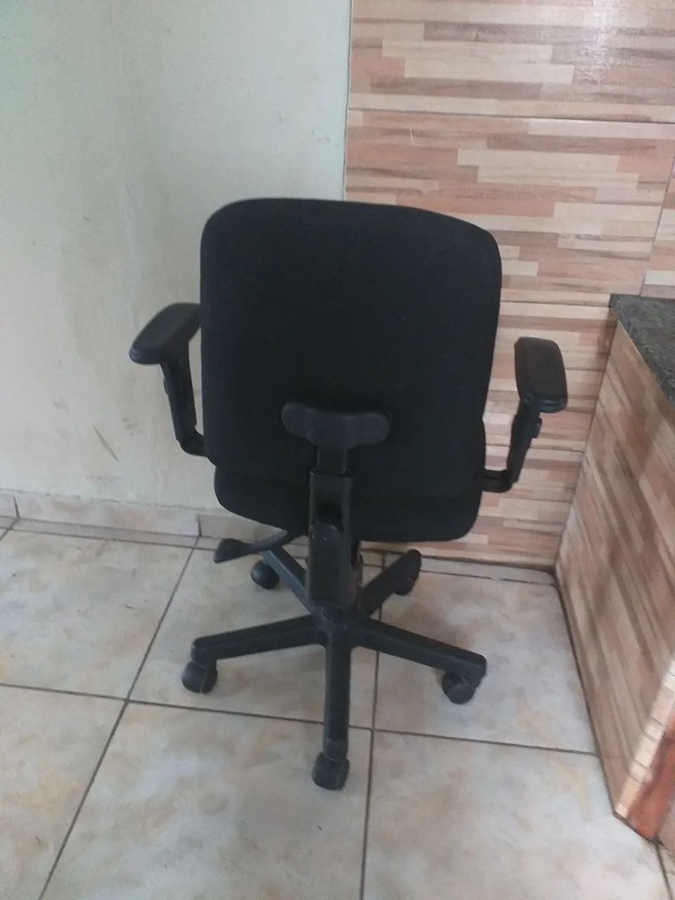 Cadeira Semi Nova  - Foto 3