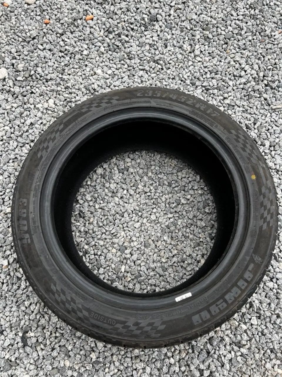 Pneu 235/45R17 Jinyu - Tenho apenas 1 Pneu  - Foto 3