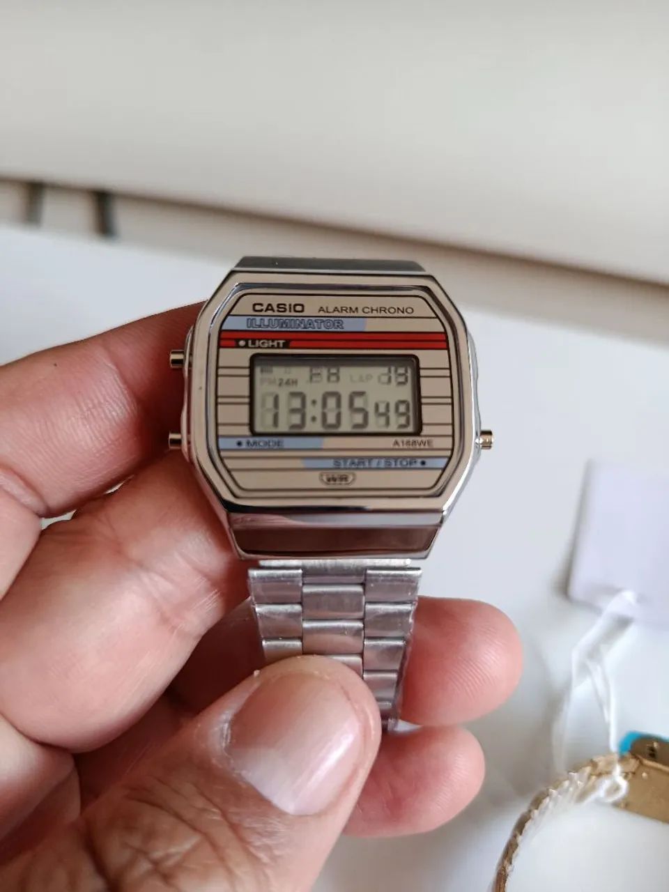 CASIO DIGITAL RETRÔ ANOS 80 ( DOURADO OU PRATA ) - Foto 2