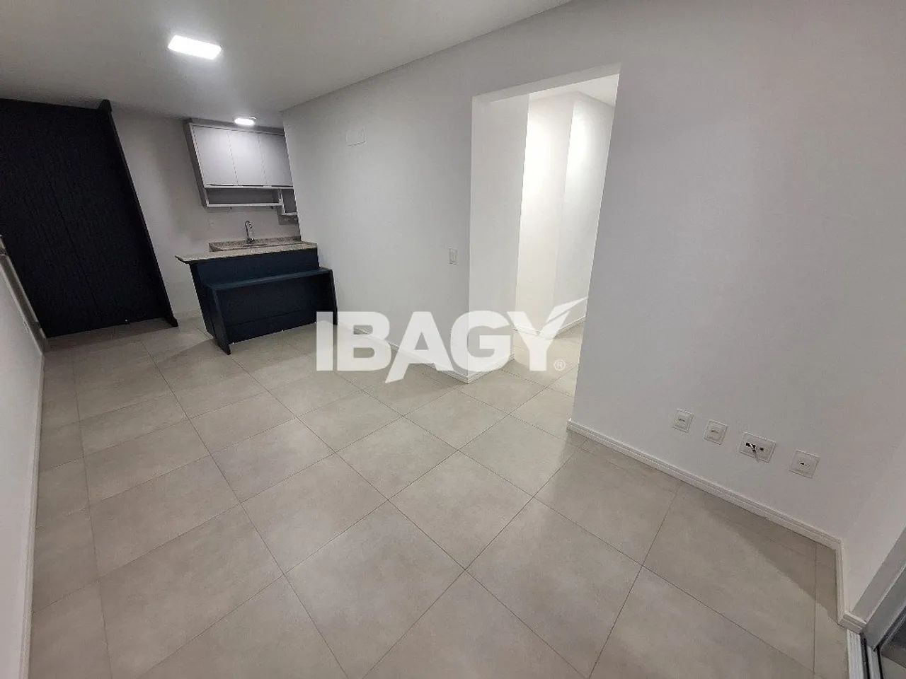 Excelente Apartamento 3 dormitório(s) em Capoeiras - Florianópolis - Foto 3