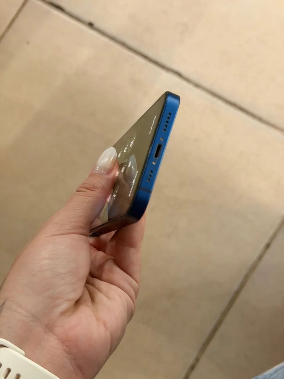iPhone 12 64GB AZUL - Foto 4