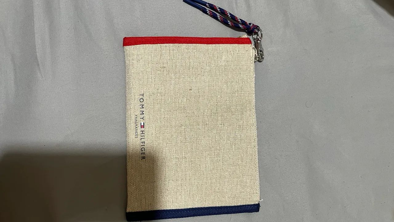 Bolsa + necessair Tommy Hilfiger  - Foto 4
