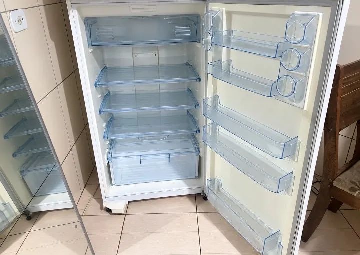 Vendo geladeira  - Foto 3