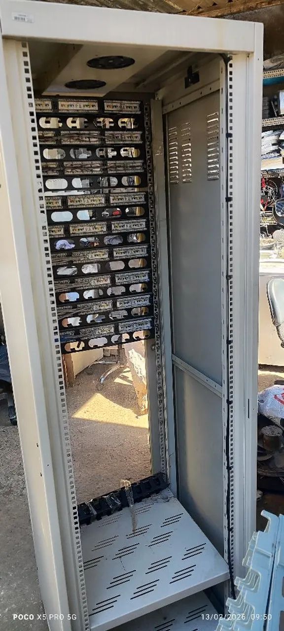 Rak para servidor 44u