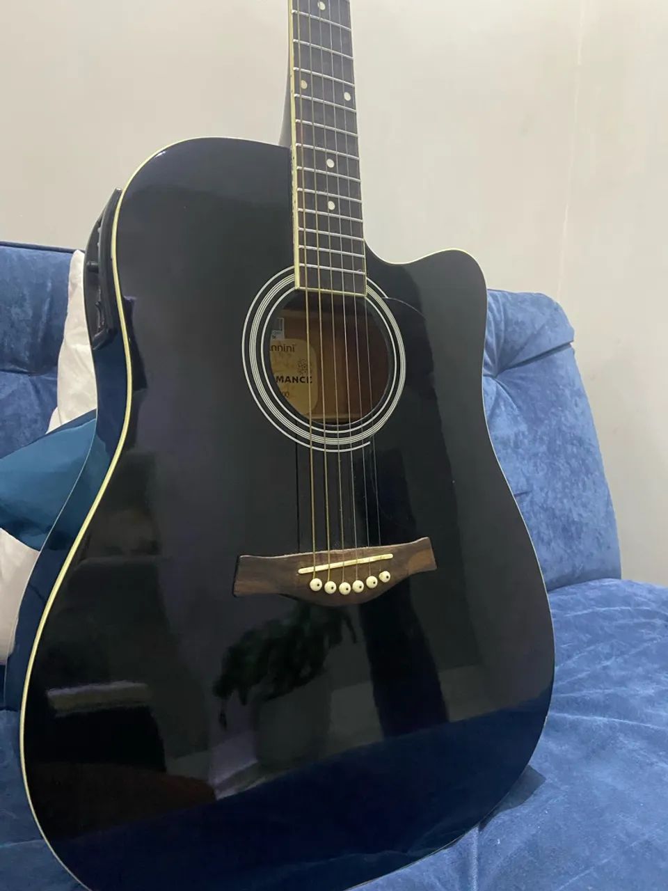 Violão eletroacústico Giannini