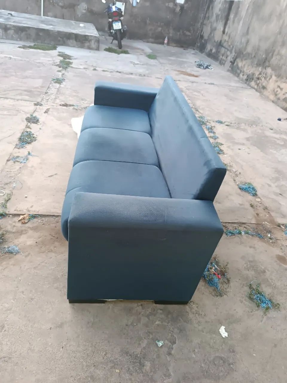Vende- se sofar de 3 lugares - Foto 3