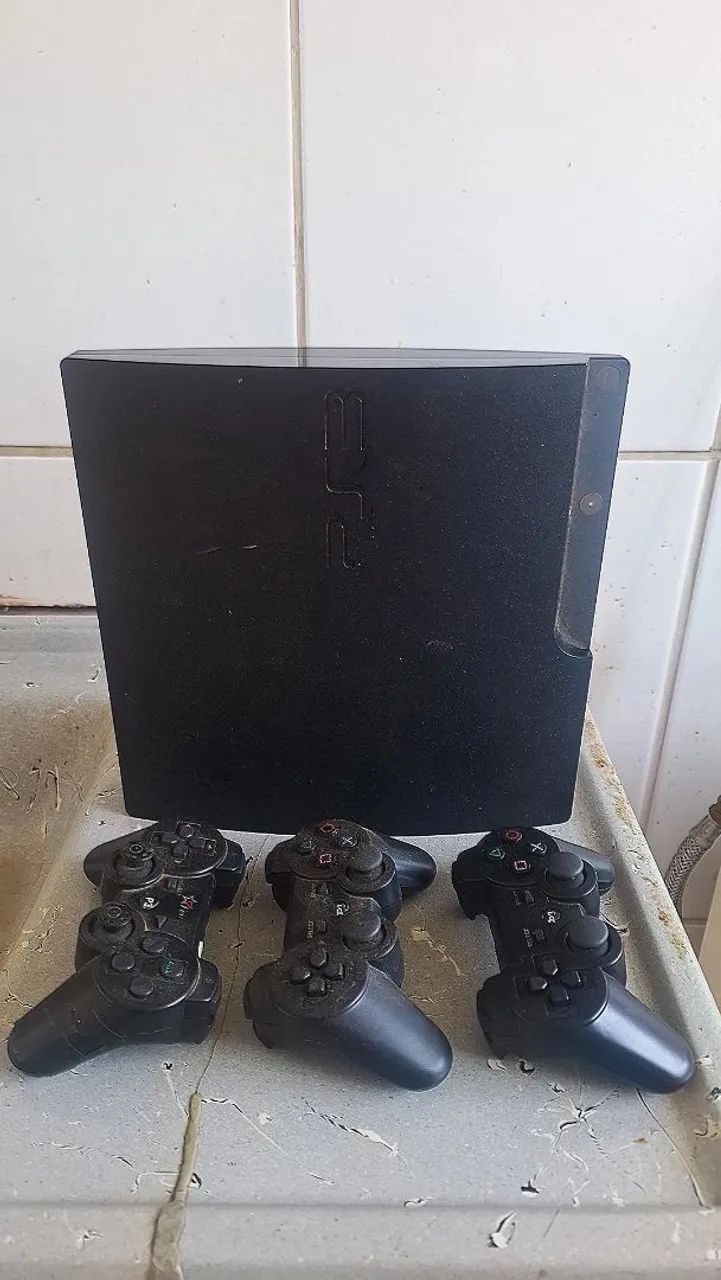 Vendo PS3 desbloqueado 