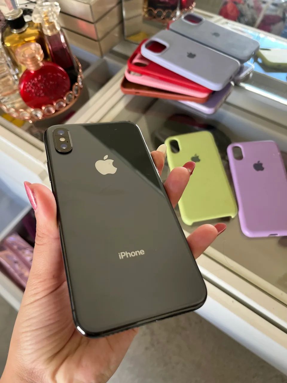 iPhone x 256 おまけ多い Vendo iPhone X 256 gb - Celulares e Smartphones - São Sebastião