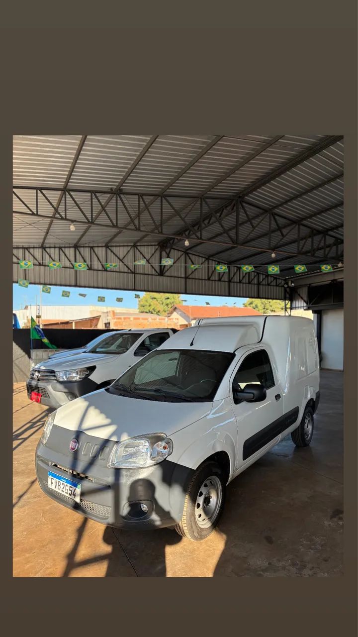 Fiat Fiorino Fiorino Furgão Work. HARD 1.4 Flex 8V 2p 2020