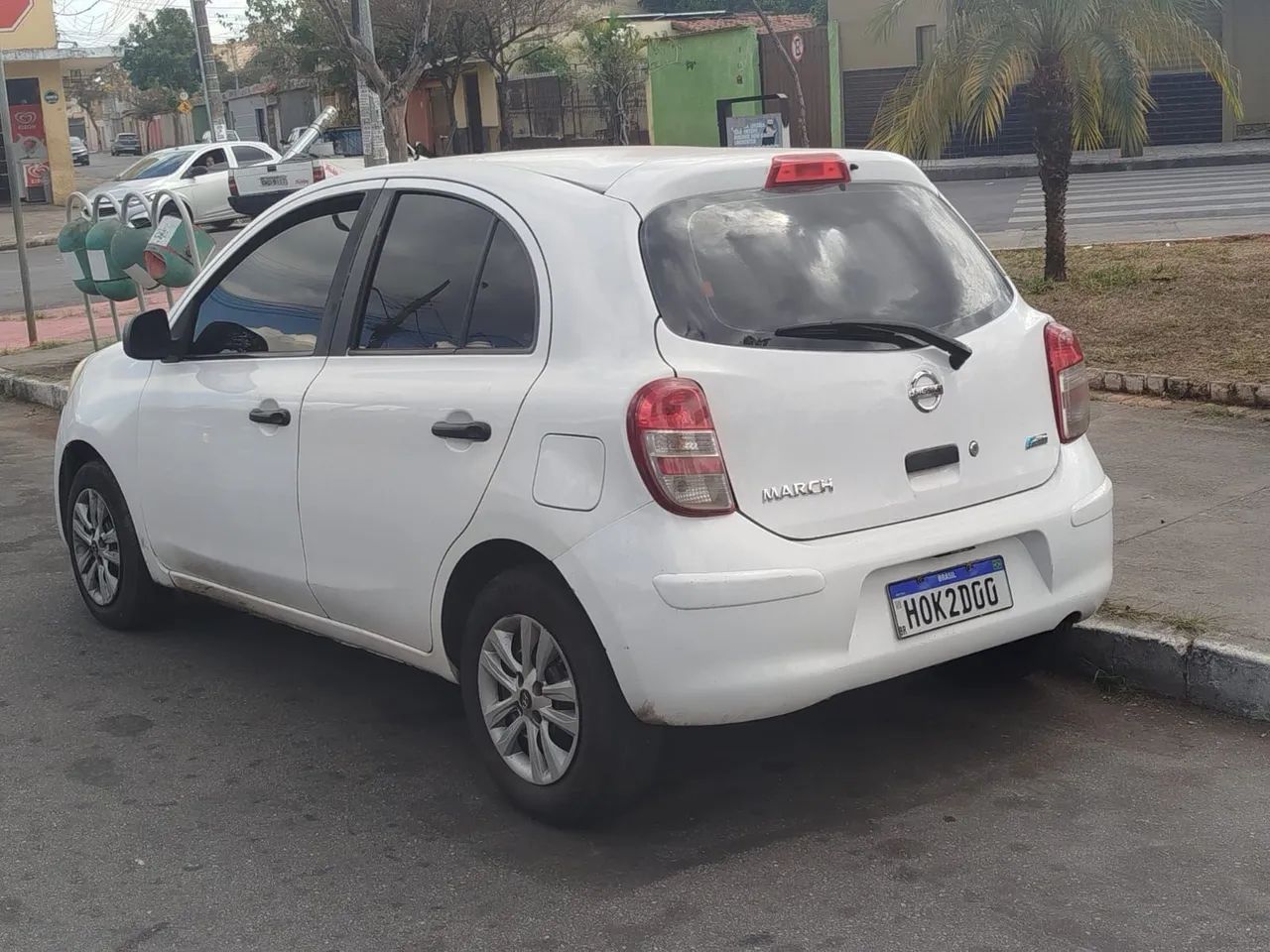 Nissan March 1.0 16V FLEX FUEL 5P 2013