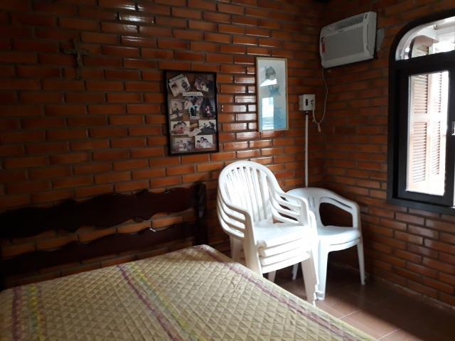 Casa para temporada a 80 metros da praia de Itaguaçu, em Santa Catarina - Foto 2