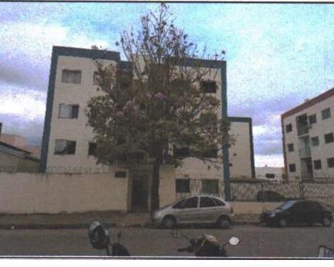 E) Apartamento 2 quartos, na cidade de Governador Valadares/MG