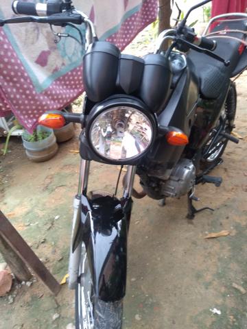 Vendo está moto 125ano2012 ela está entias tem os todos documentos - Foto 12