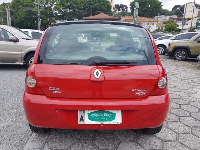 Clio Authentique 1.0 mecânico 4 portas flex - Foto 2