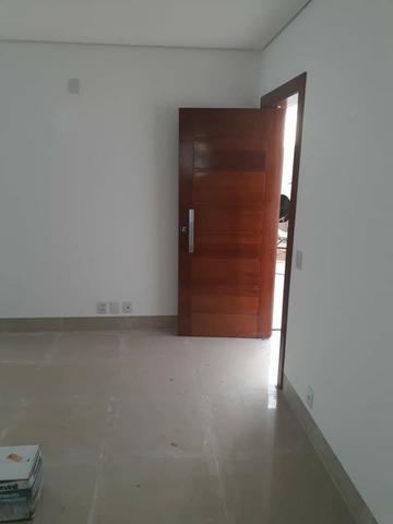Sobrado no jd California shangrila bairro nobre com suite sacada e porcelanato Sobrado - Foto 2