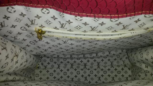 Bolsa Louis Vuitton - Foto 3