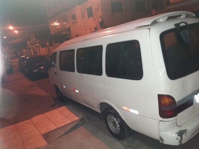 van kia 2001 olx