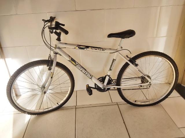 Bicicleta nova (pouco usada) - Foto 3