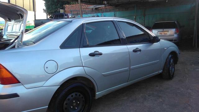 Focus sedan muito conservado