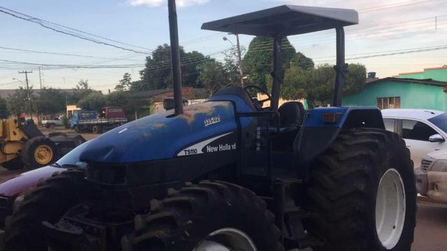 Trator newroland