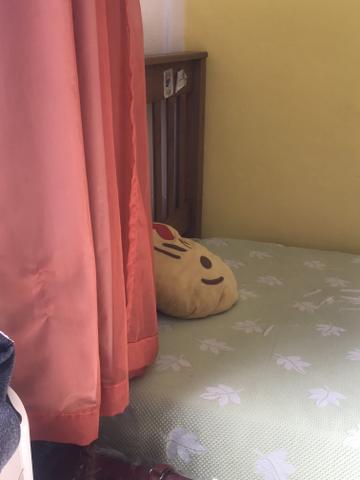 Jogo de quarto de madeira maciça/ pinos!