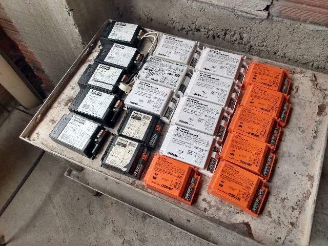 Reatores eletrônicos pra lâmpadas - Foto 3