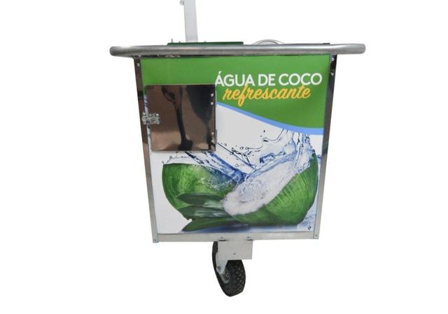 Carrinho de água de coco