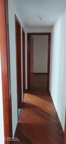Alugo Apartamentos na Rua Cambaúba