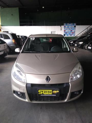 Sandero expression 1.6 2013 R$ 18.900