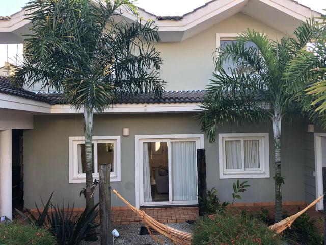 Linda casa em condomínio - Foto 16