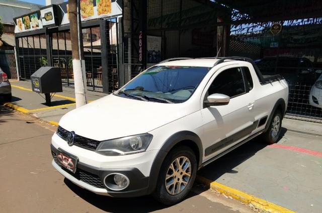 Saveiro cross