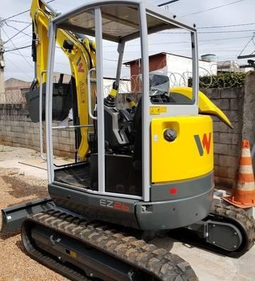 MINI ESCAVADEIRA 2020