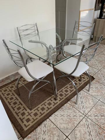 Mesa de Vidro com 4 cadeiras - Foto 2