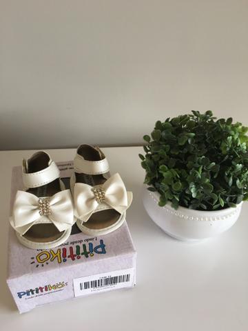 Sandália menina tamanho 14