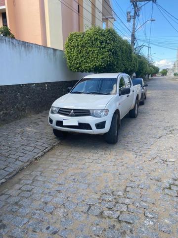 Mitsubishi L200 Triton - Foto 2