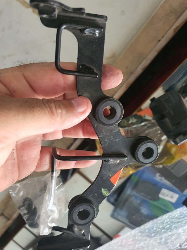 Suporte painel moto lande 250 Yamaha  - Foto 2