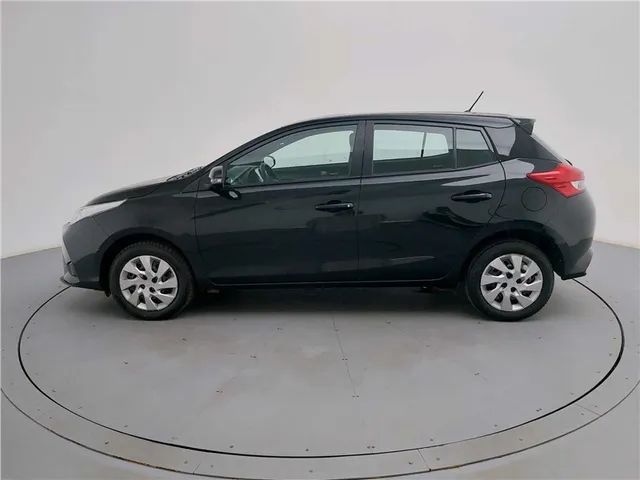 Toyota Yaris 2023 1.5 16v flex xl multidrive - Foto 2
