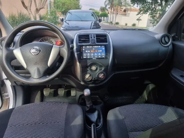 Nissan March S 1.0 3 cilindros - Foto 3