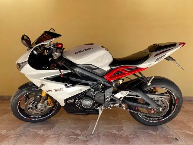 Triumph daytona 2024 675 olx