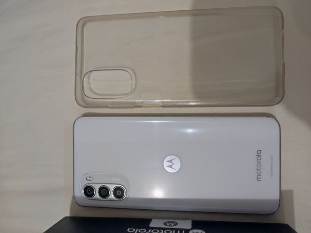 Moto G52 128gb zerado Novo!