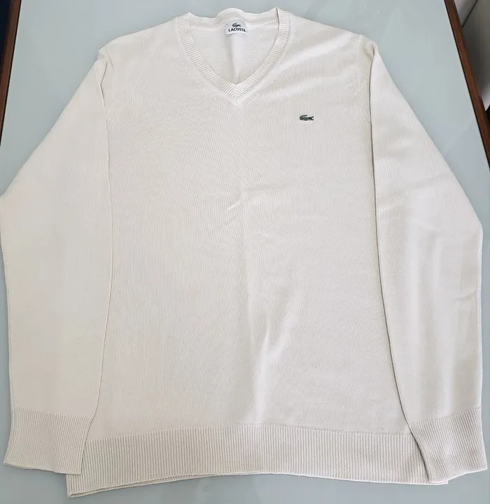 Blusa Lacoste em Malha - Tamanho M - Cor Bege Claro