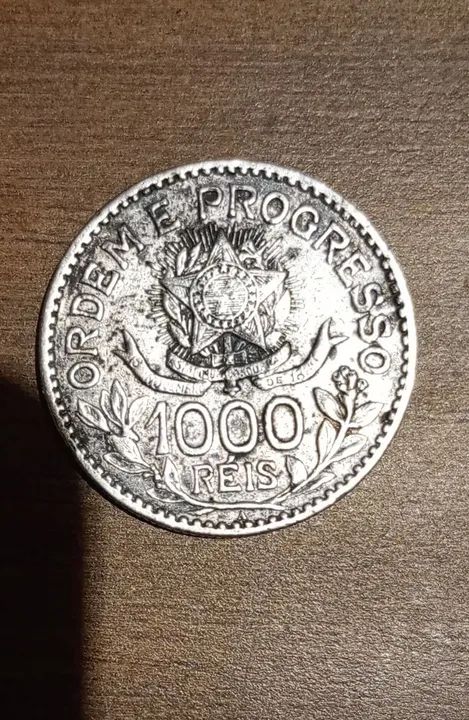 Moeda de 1000 Réis - belíssima  - Foto 2