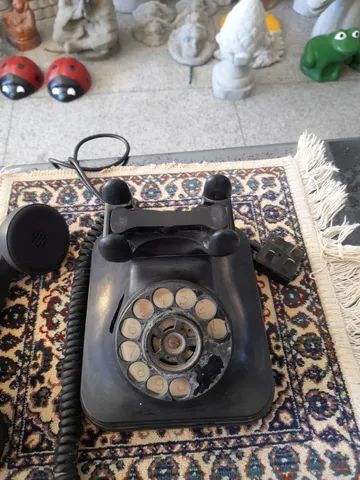 Telefone antigo de baquelite preto para decoração  - Foto 3