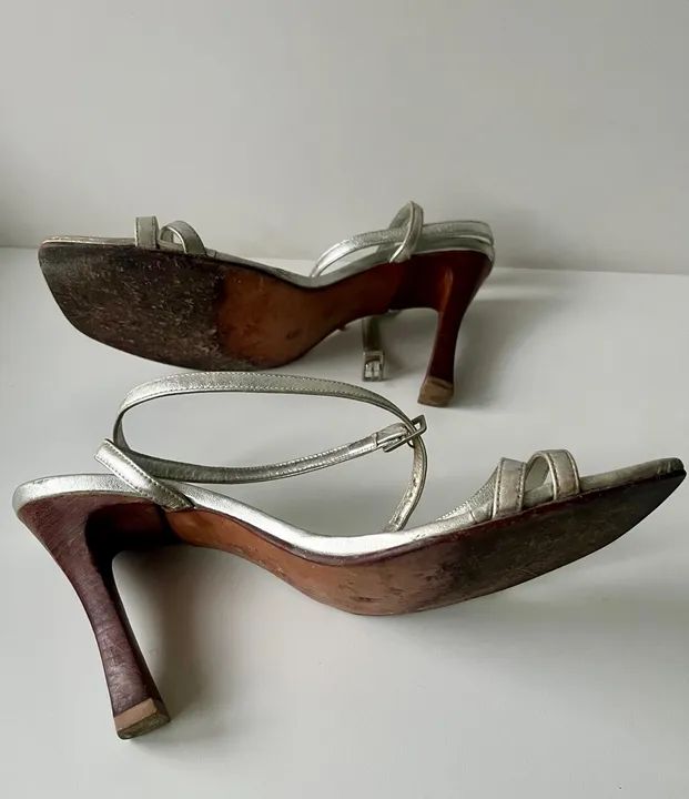 Sandália couro prata - Foto 5