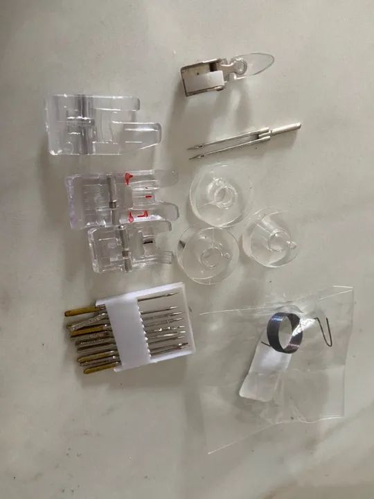 Máquina de costura singer - Foto 6