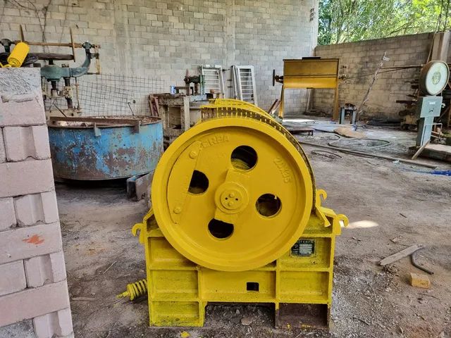 Britador BITERRA 20X35 