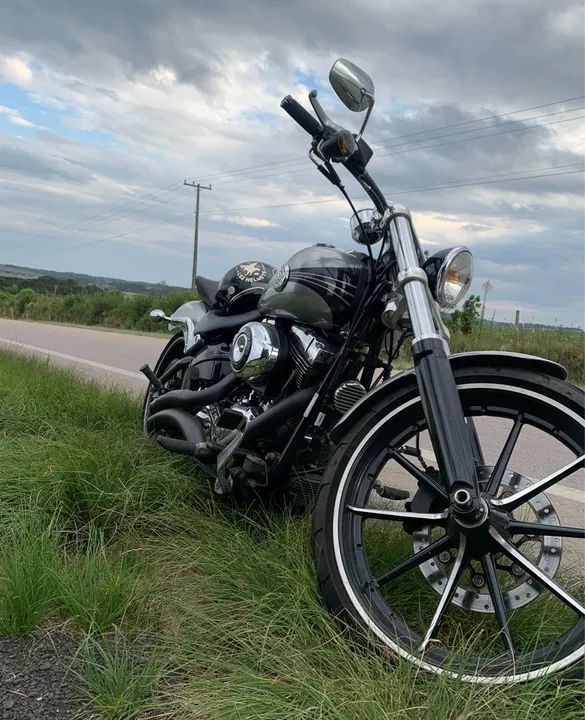 Harley Breakout 2015 - Foto 3